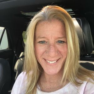 Meet your Posher, Stacy